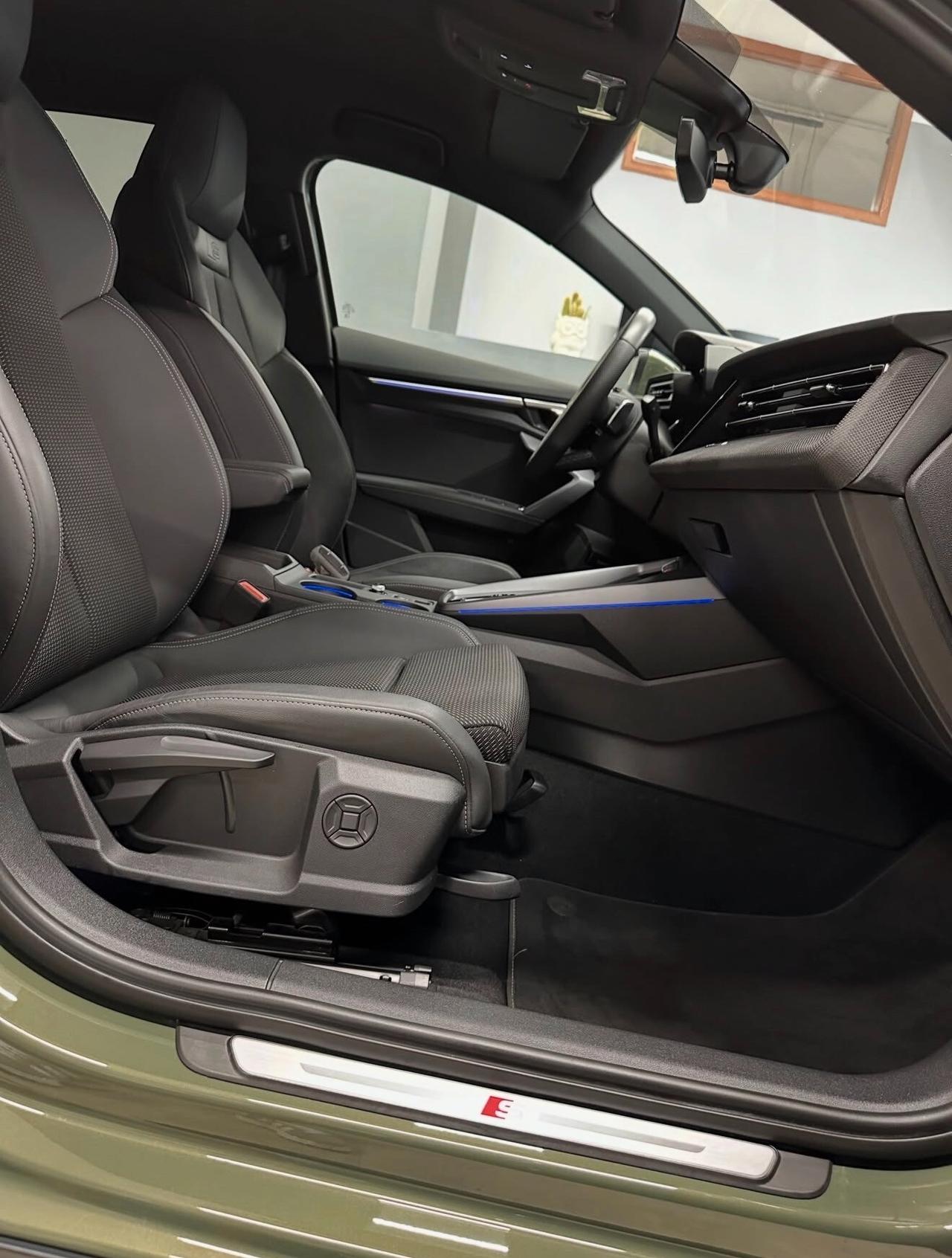 Audi A3 allstreet 35 TDI S tronic Identity Contrast
