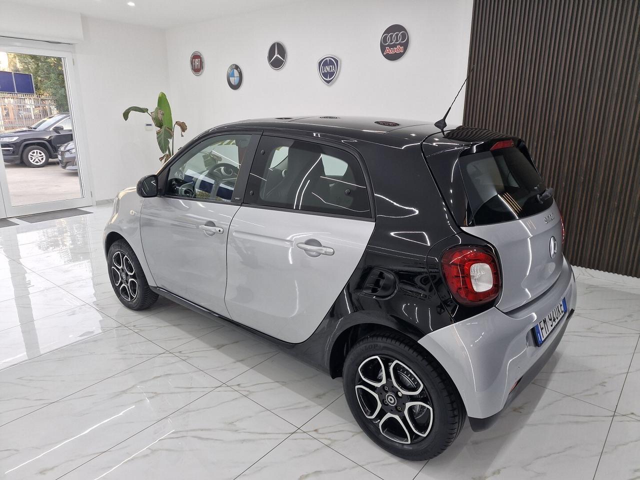 SMART FORFOUR 1.0 PRIME 71CV FULL OPTIONAL