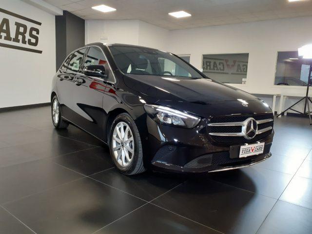 MERCEDES-BENZ B 180 Sport GANCIO TRAINO - LED