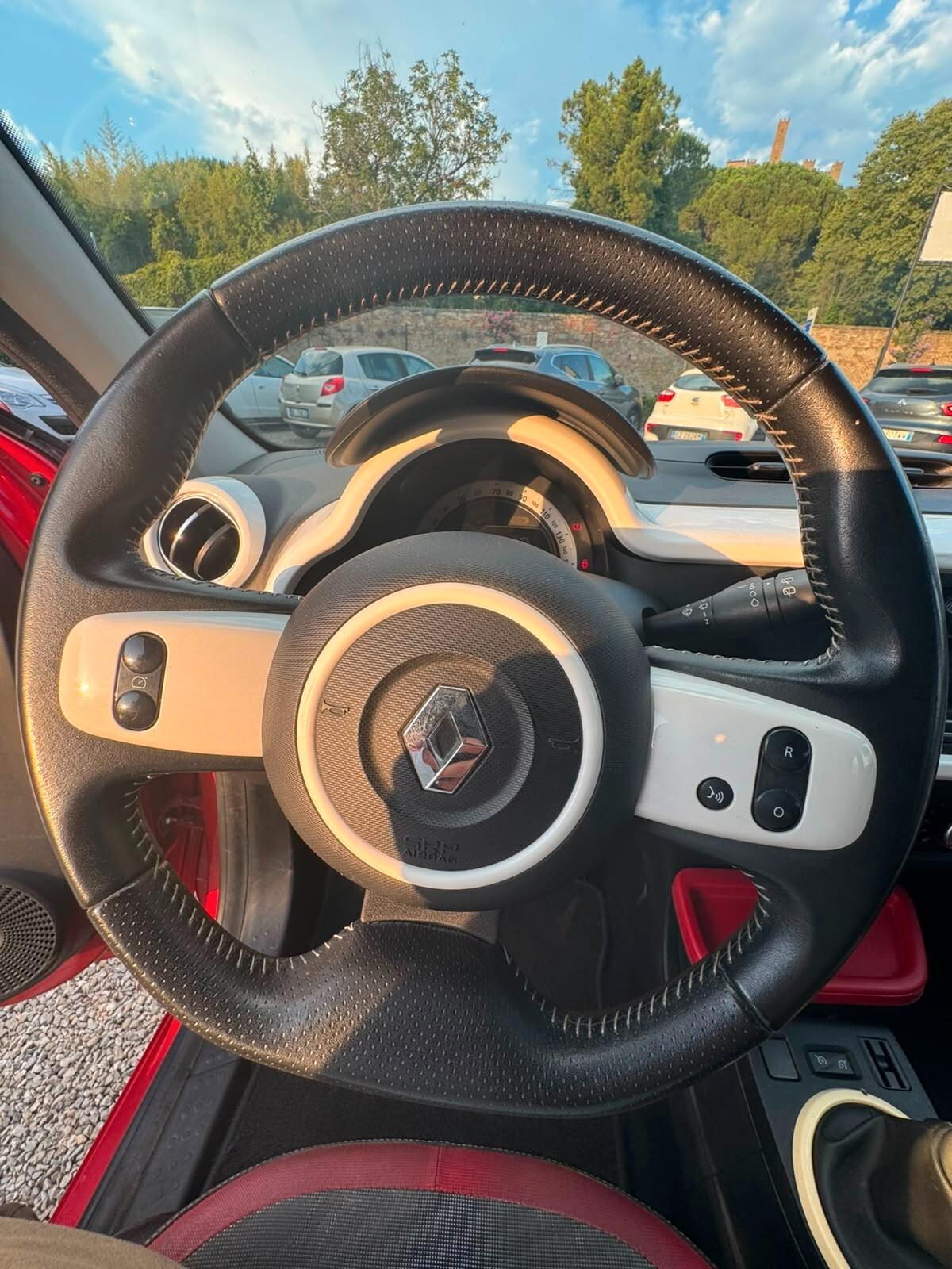Renault Twingo 1.0 SCe Live