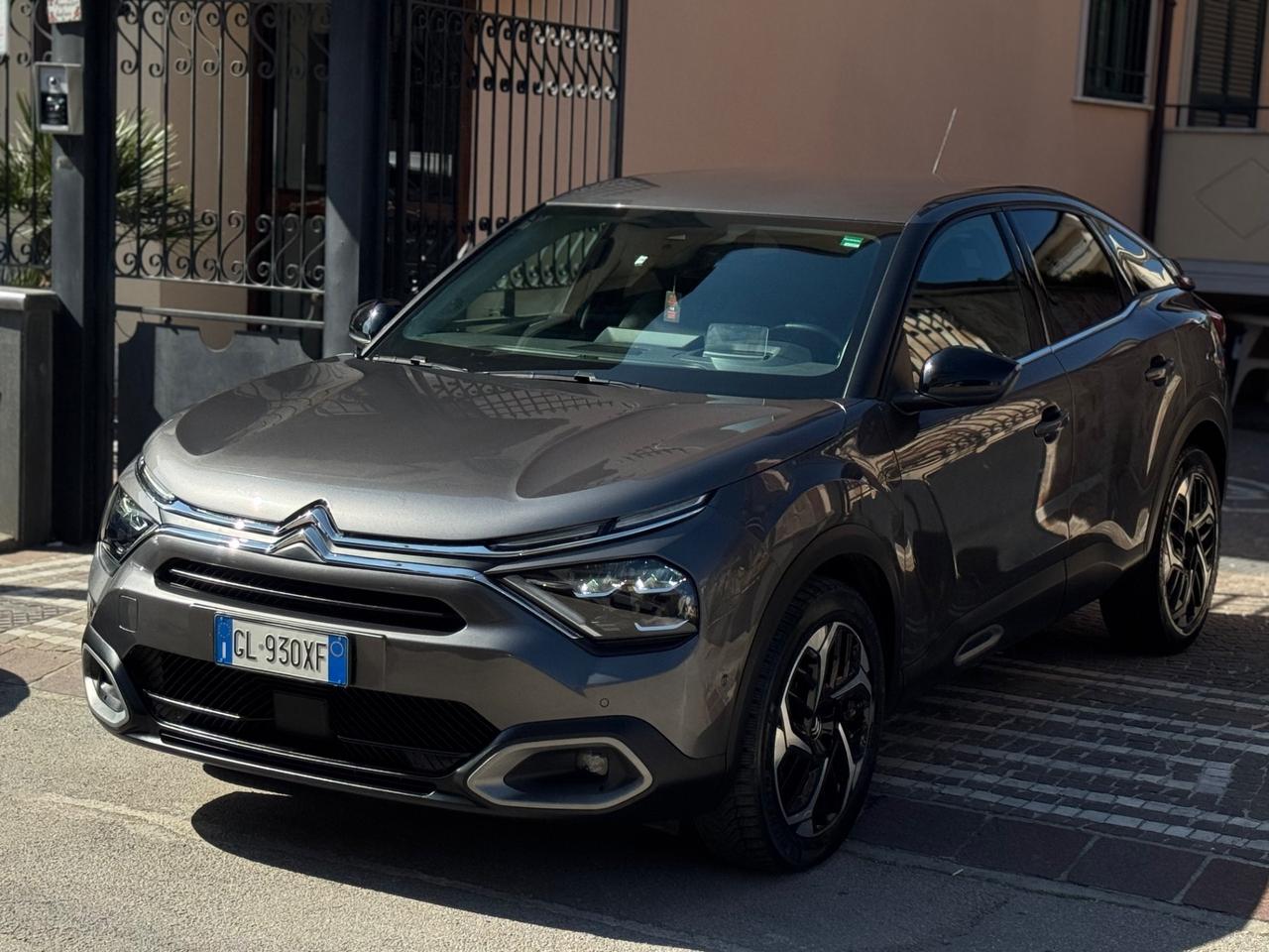 Citroen C4 PureTech 130 S&S EAT8 Shine