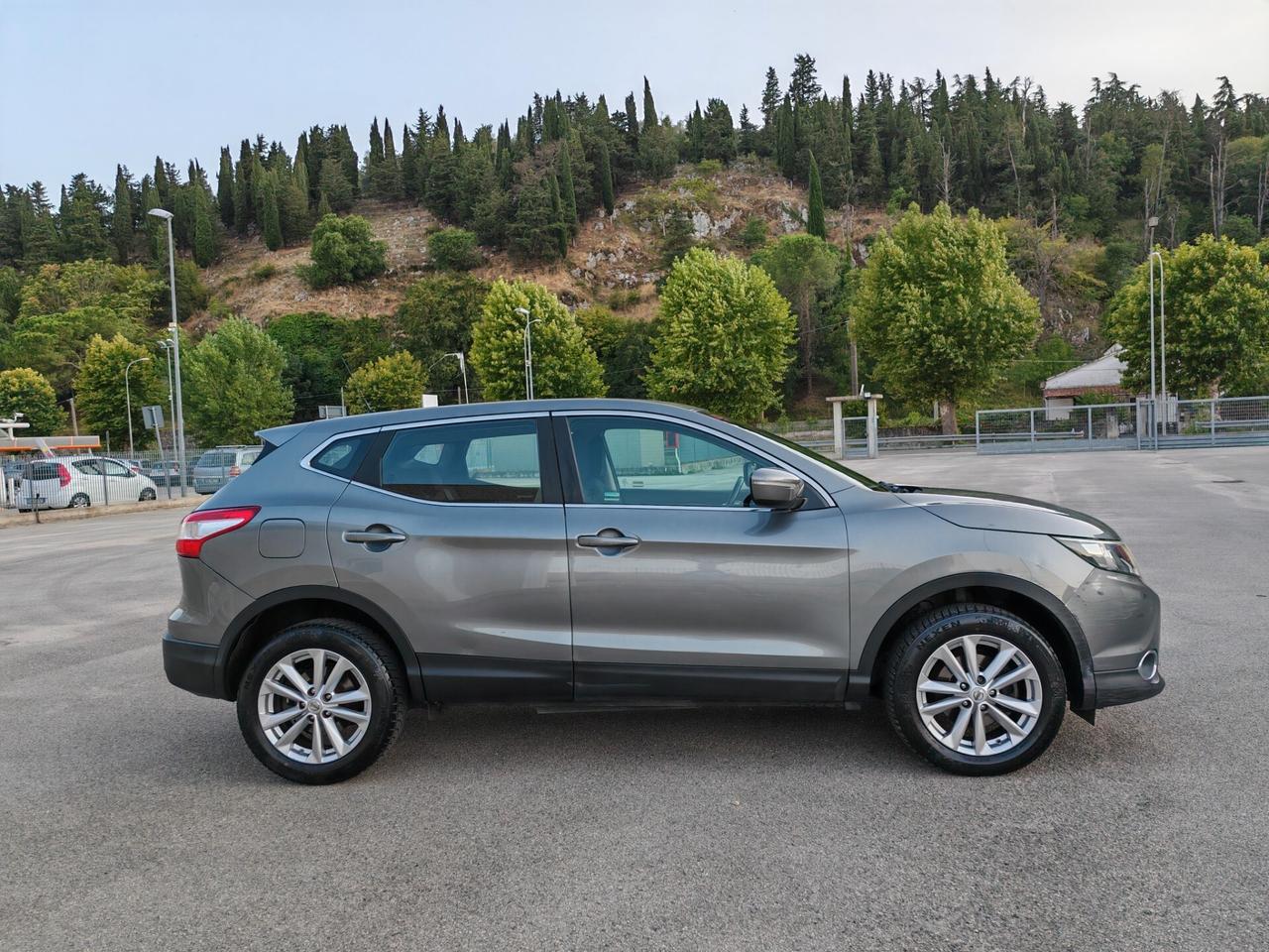 Nissan Qashqai 1.6 dCi DPF Tekna