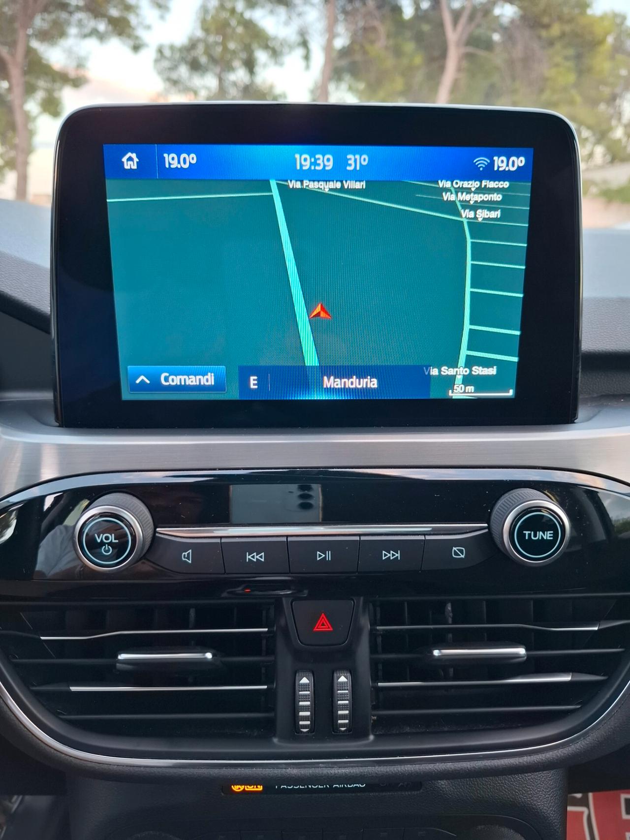 Ford Kuga 1.5 -120 CV-TITANIUM *LED-NAVY-VIRTUAL*