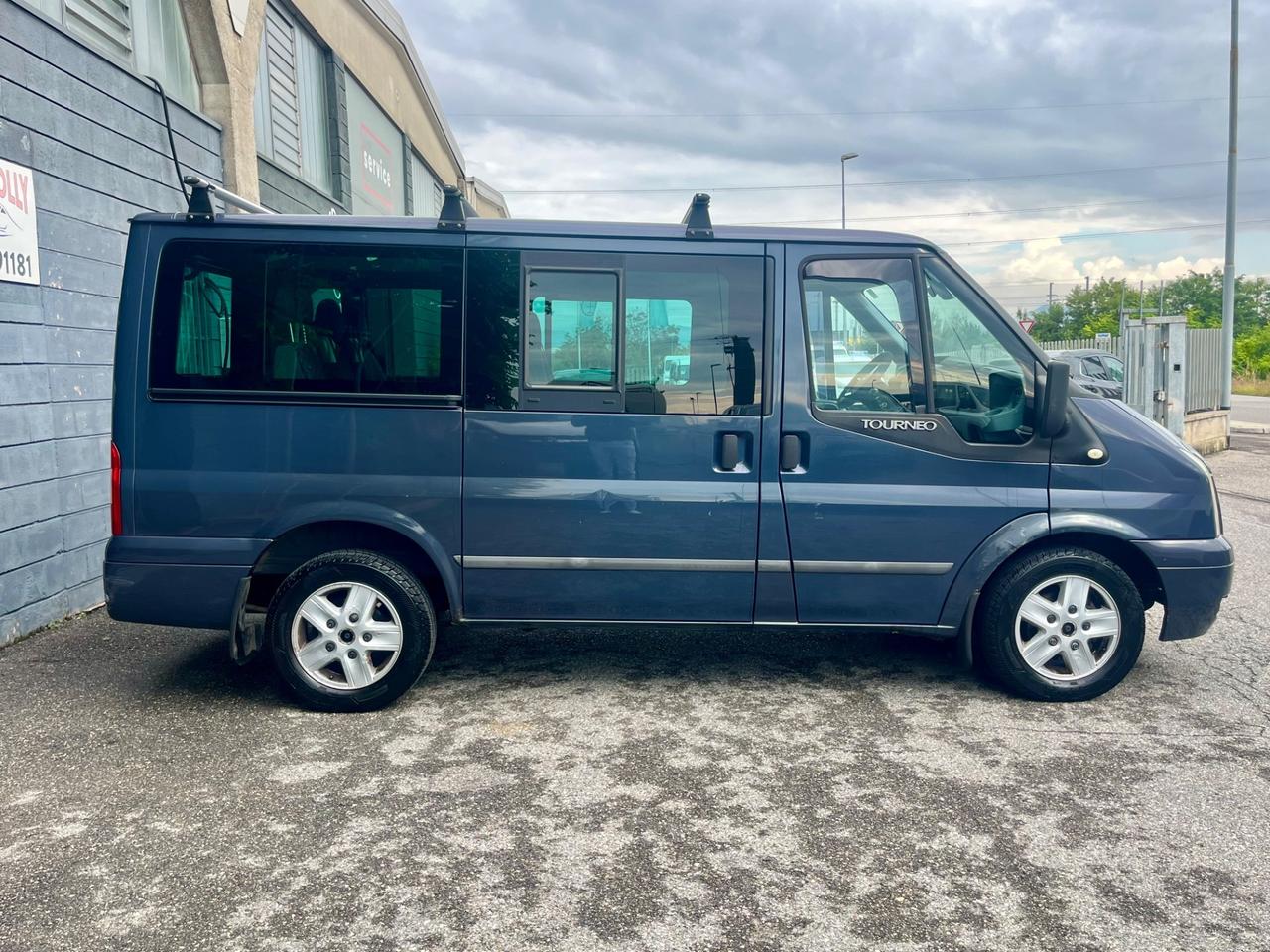 Ford Transit/Tourneo/Bus Transit 300M 2.2 TDCi/140 PM-TM Combi