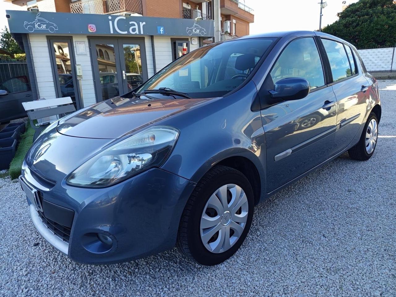 Renault Clio 1.2 16V 5 porte Dynamique