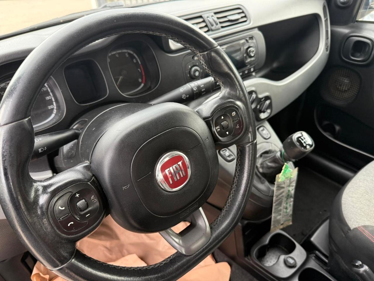 Fiat Panda 1.2 Connected by Wind