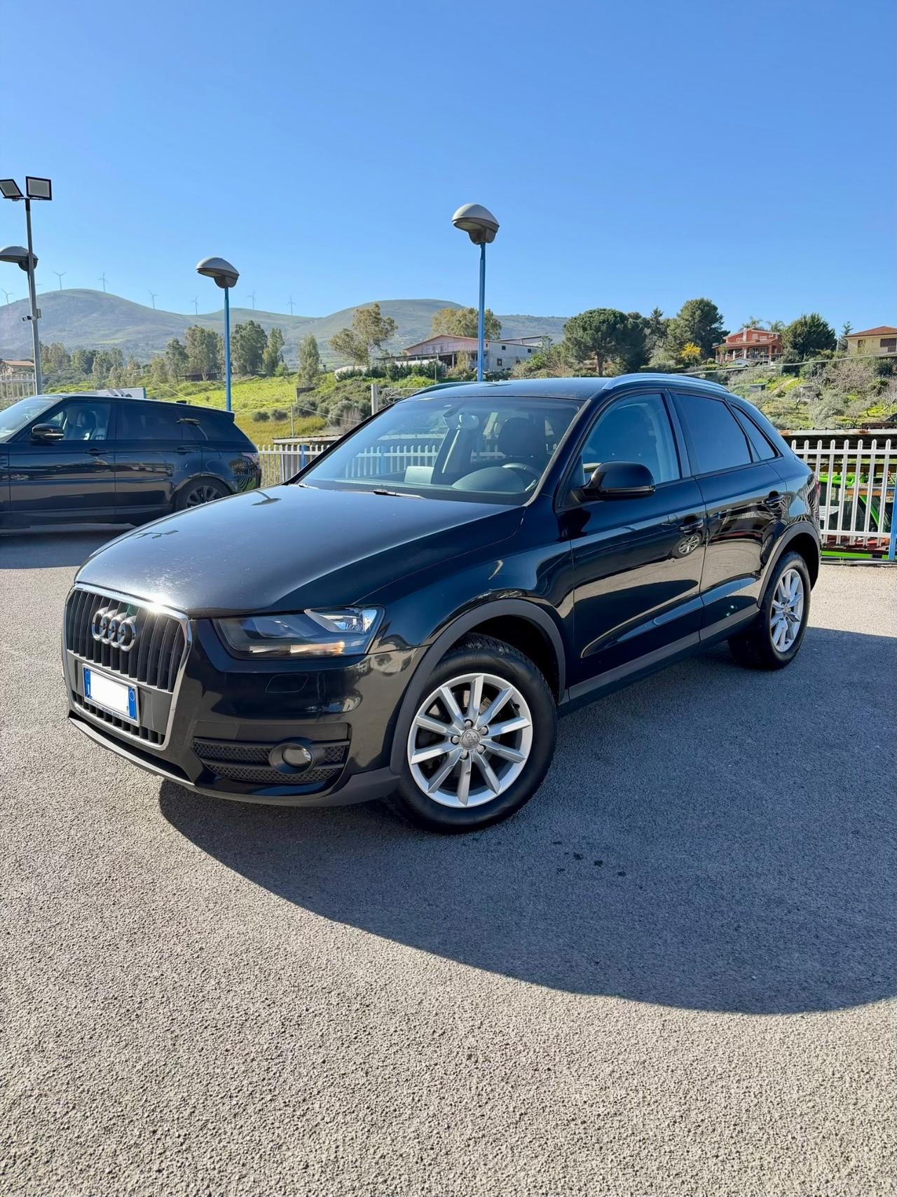Audi Q3 2.0 TDI 140cv