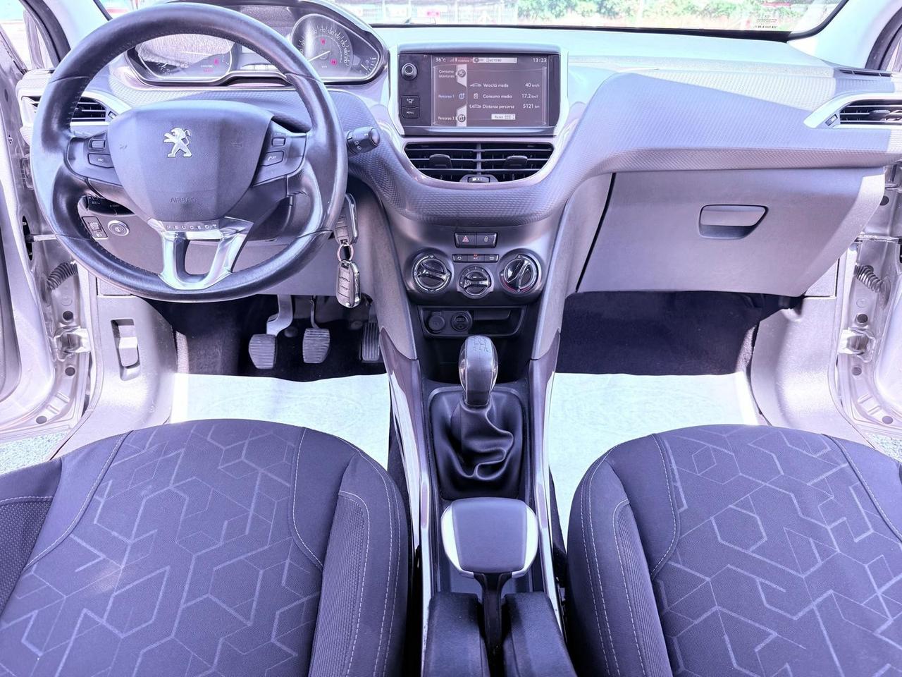 Peugeot 2008 PureTech 82 Allure