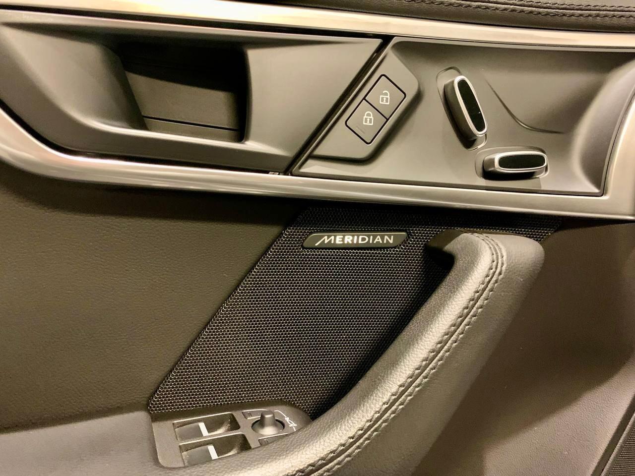 Jaguar F-Type 2.0 aut. Coupé R-Dynamic *PREZZO PROMO*