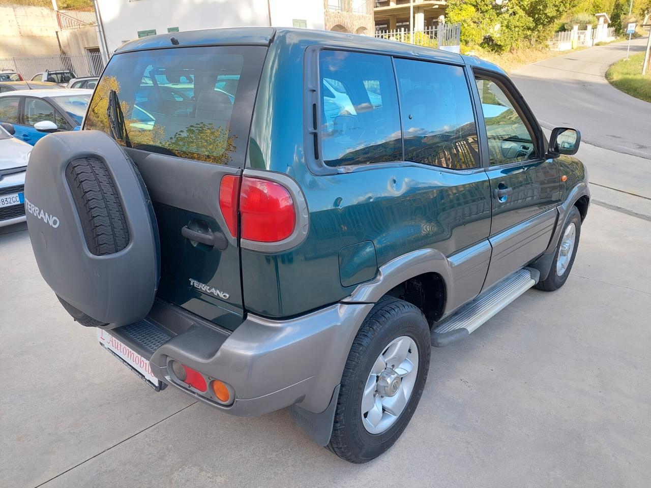 Nissan Terrano II 3.0td 3porte autocarro
