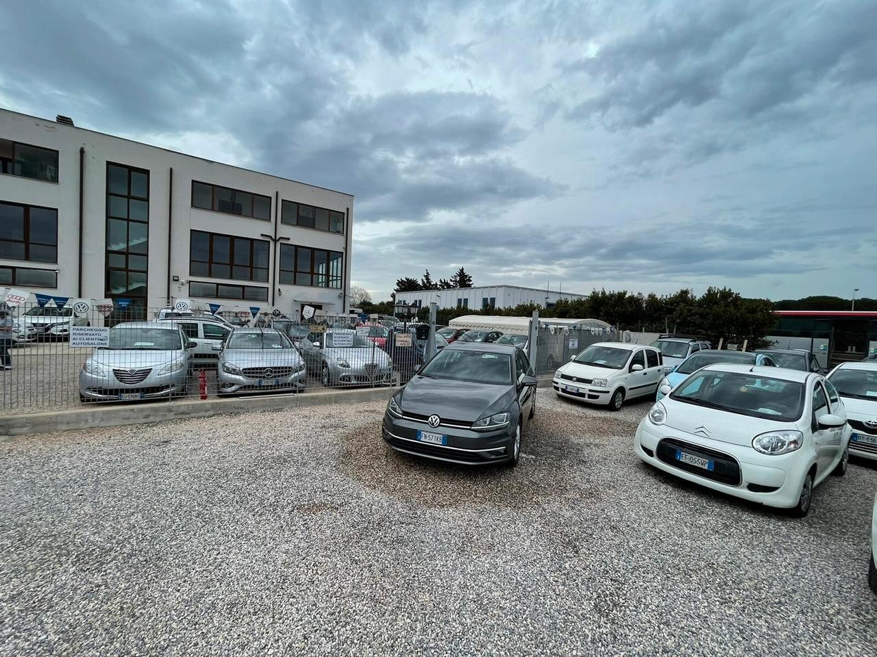 Volkswagen Golf 7,5 1.6 TDI 115 CV 5p. Highline BlueMotion Technology APPLE CAR PLAI CRUISE ADAPTIVE CERCHI CLIMA