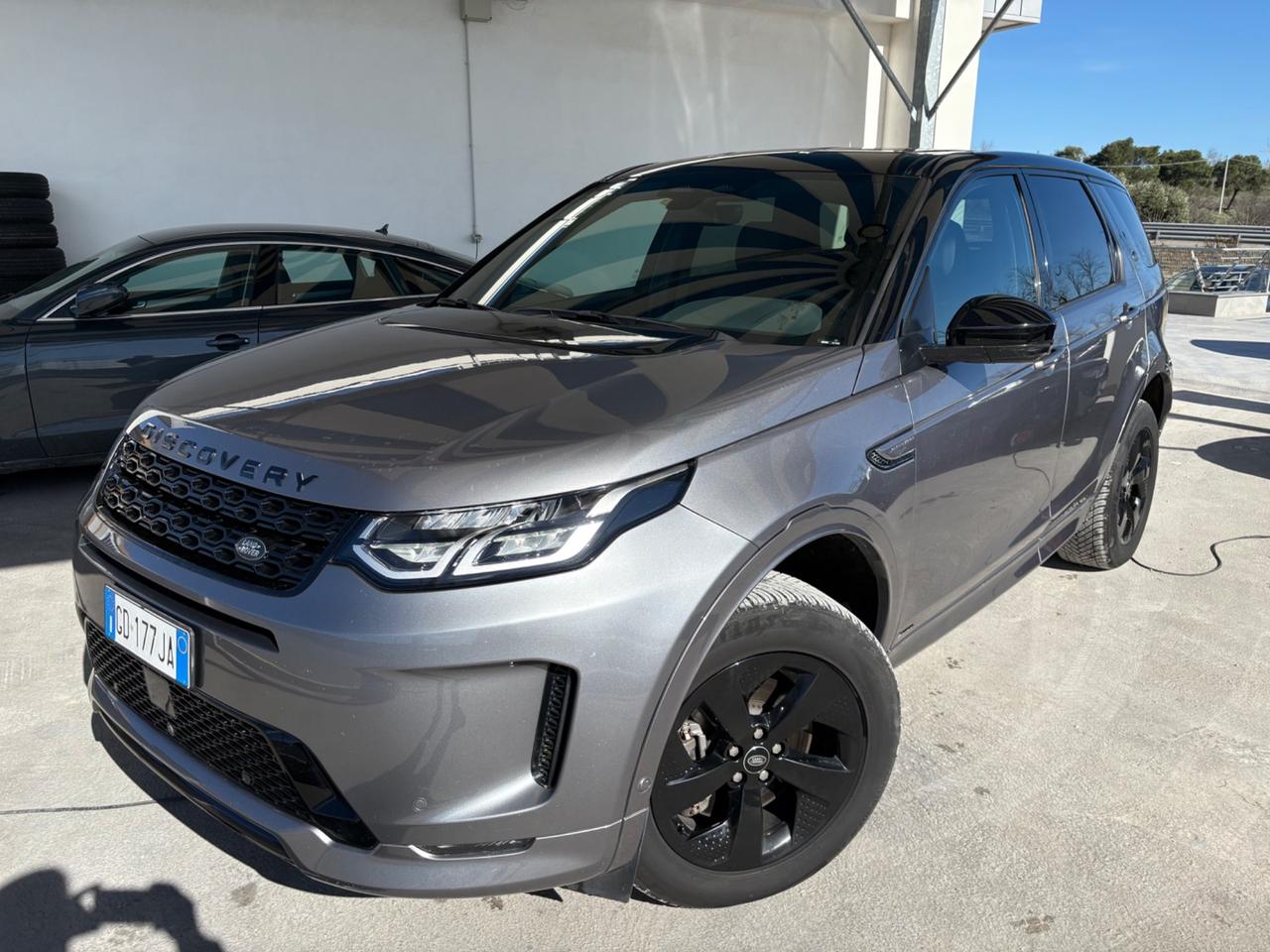Land Rover Discovery Sport 2.0 eD4 163 CV 2WD R-Dynamic SE