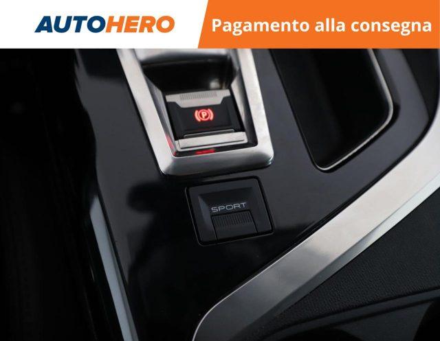 PEUGEOT 3008 BlueHDi 130 S&S EAT8 Allure
