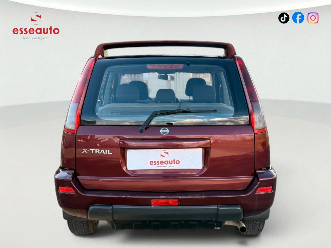 Nissan X-Trail 2.2 TD Di Elegance