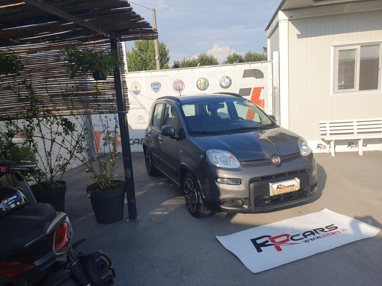 Fiat Panda 1.0 FireFly S&S Hybrid City Cross