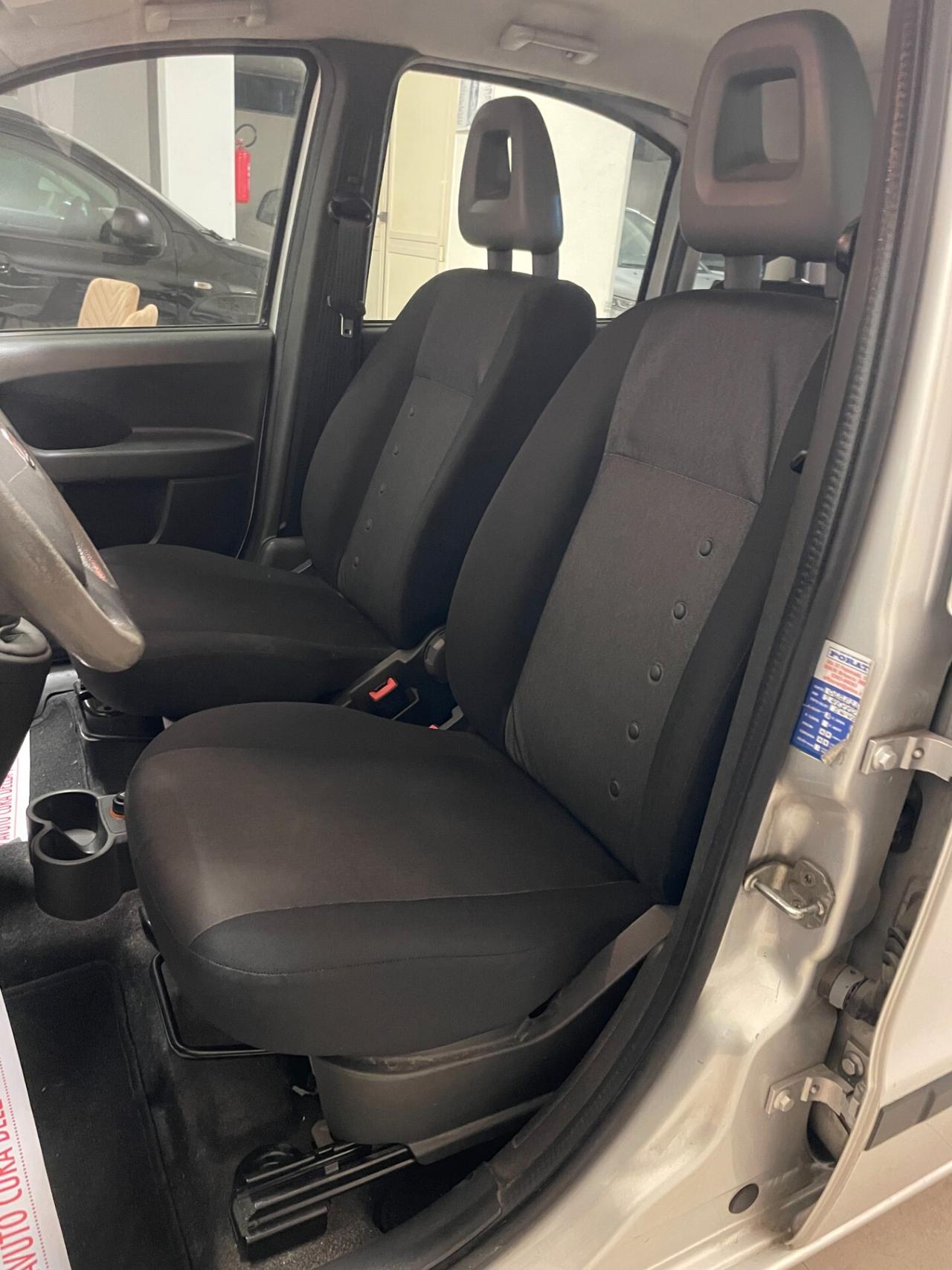Fiat Panda 1.2 Emotion DISTRIBUZ FRIZIONE TAGLIAN NEOPATENTATI