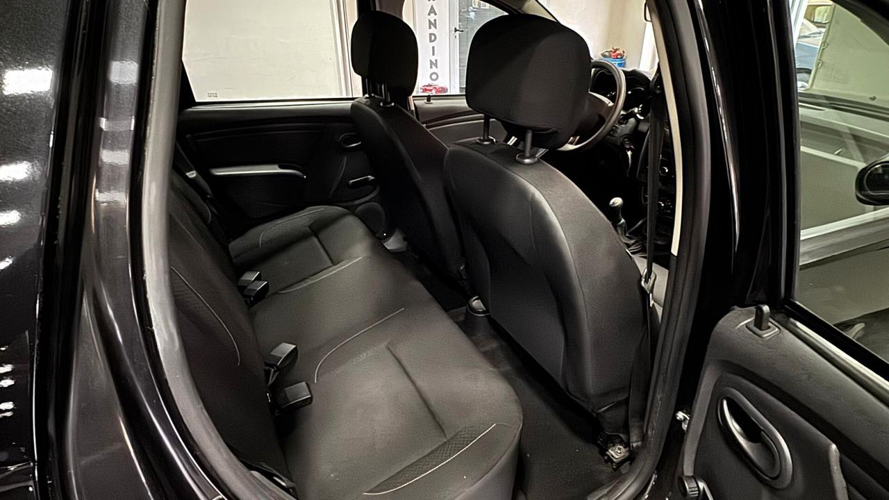 Dacia Duster 1.6 115CV Start&Stop 4x2 Lauréate Possibilita di montaggio GPL su richiesta
