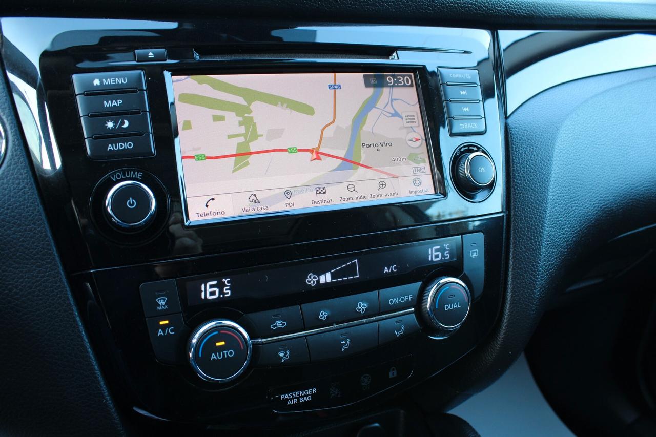 Nissan Qashqai 1.5 dci N-Connecta 115cv TETTO INTELLIGENT PARKING