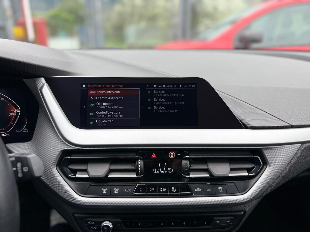 Bmw 116 116d 5p. Business Advantage