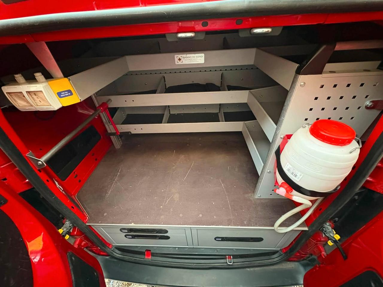 Fiat Fiorino 1.3 MJT 95CV Cargo Adventure