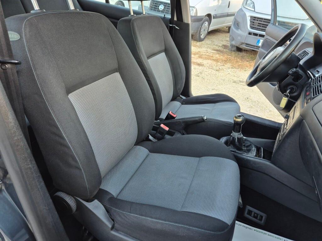 Volkswagen Golf 1.9 TDI 101CV UNICOPROPRIETARIO