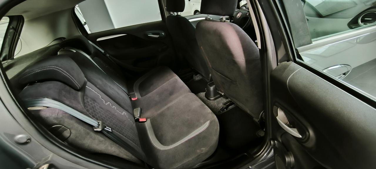 Fiat Punto 1.2 8V 5 porte Lounge ok neopatentati