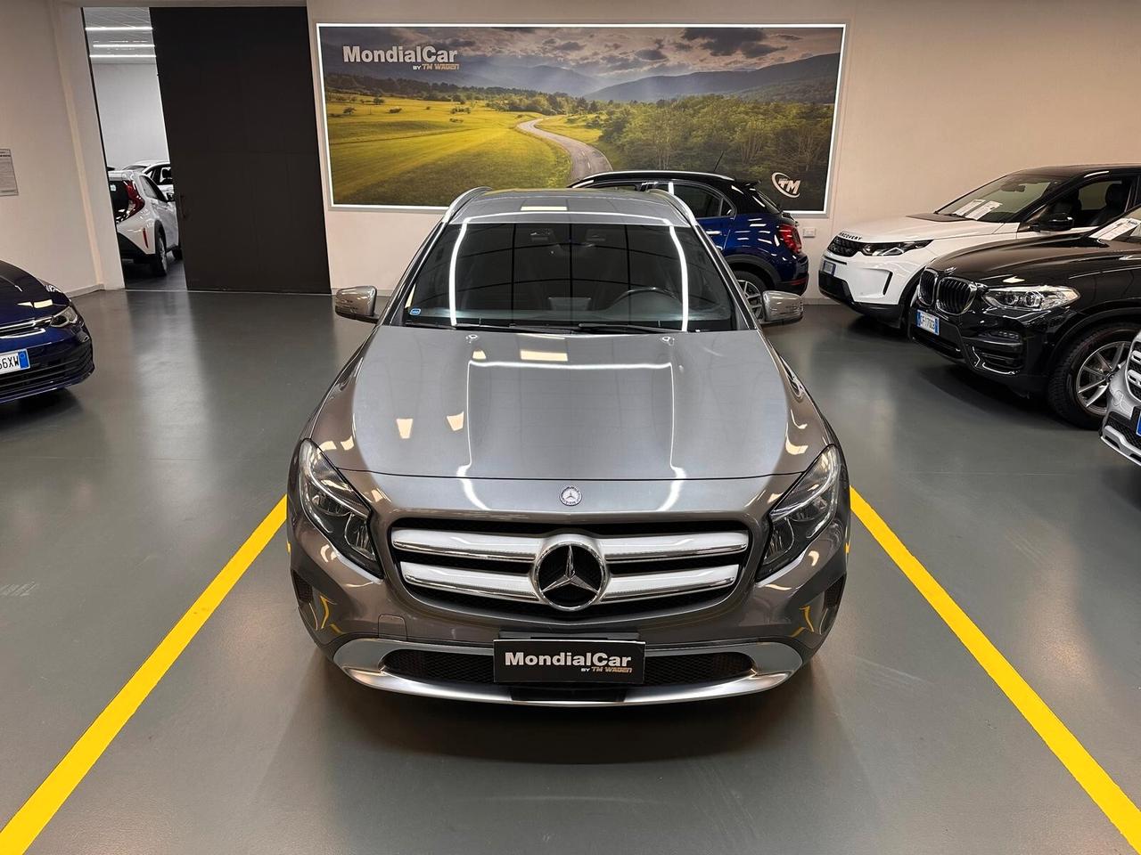 Mercedes-Benz GLA 180 d (cdi) Sport * NEOPATENTATI * 89.000 KM *