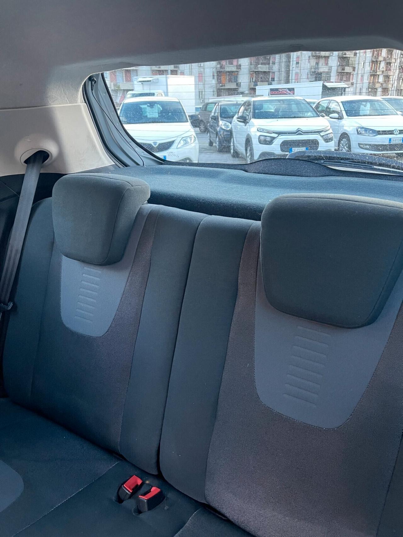 Ford Ka 1.3 TDCi 75CV Titanium