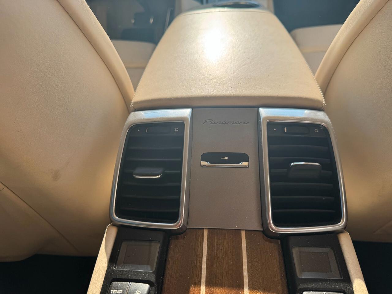 Porsche Panamera 4.8 Turbo S