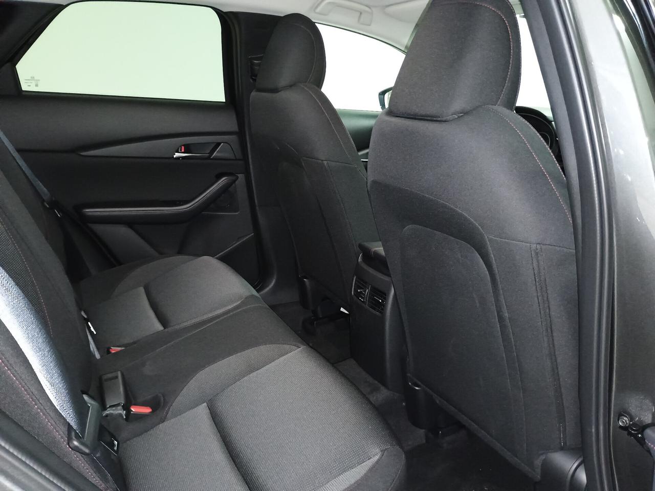 Mazda CX-30 e-Skyactiv-G M Hybrid 2WD Ad'Vantage Prezzo di Listino €. 32.577,00 in Promozione €. 28.800,00