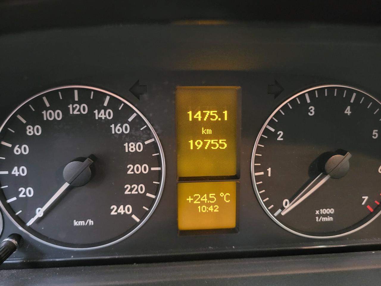 Mercedes-benz A 160 BlueEFFICIENCY Coupé Elegance