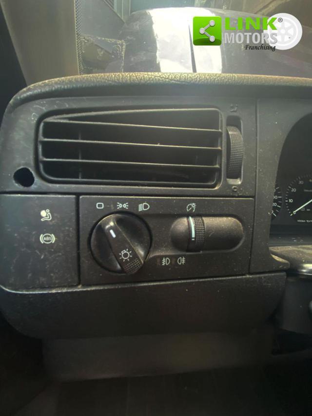 VOLKSWAGEN Golf 2.0 16V cat 5 porte GTI Edition