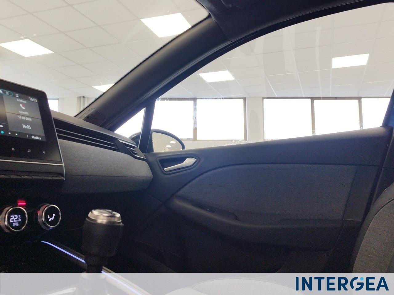 RENAULT Clio 1.0 tce Techno 90cv