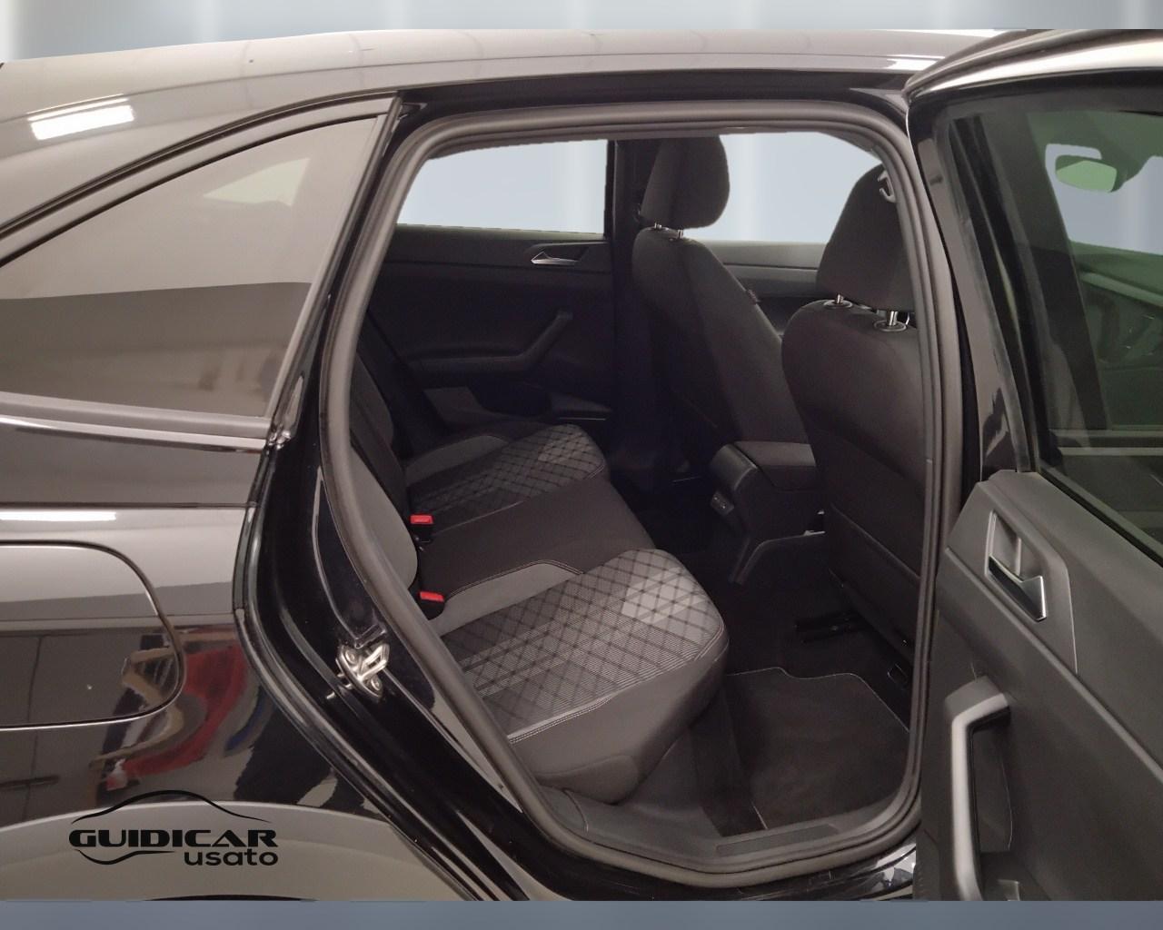 VOLKSWAGEN Taigo - Taigo 1.0 tsi R-Line 115cv dsg