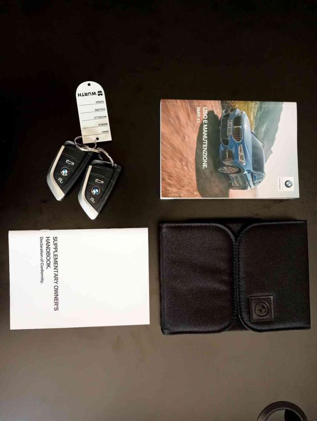 BMW X1 sDrive16d Business ** KM CERTIF. BMW **