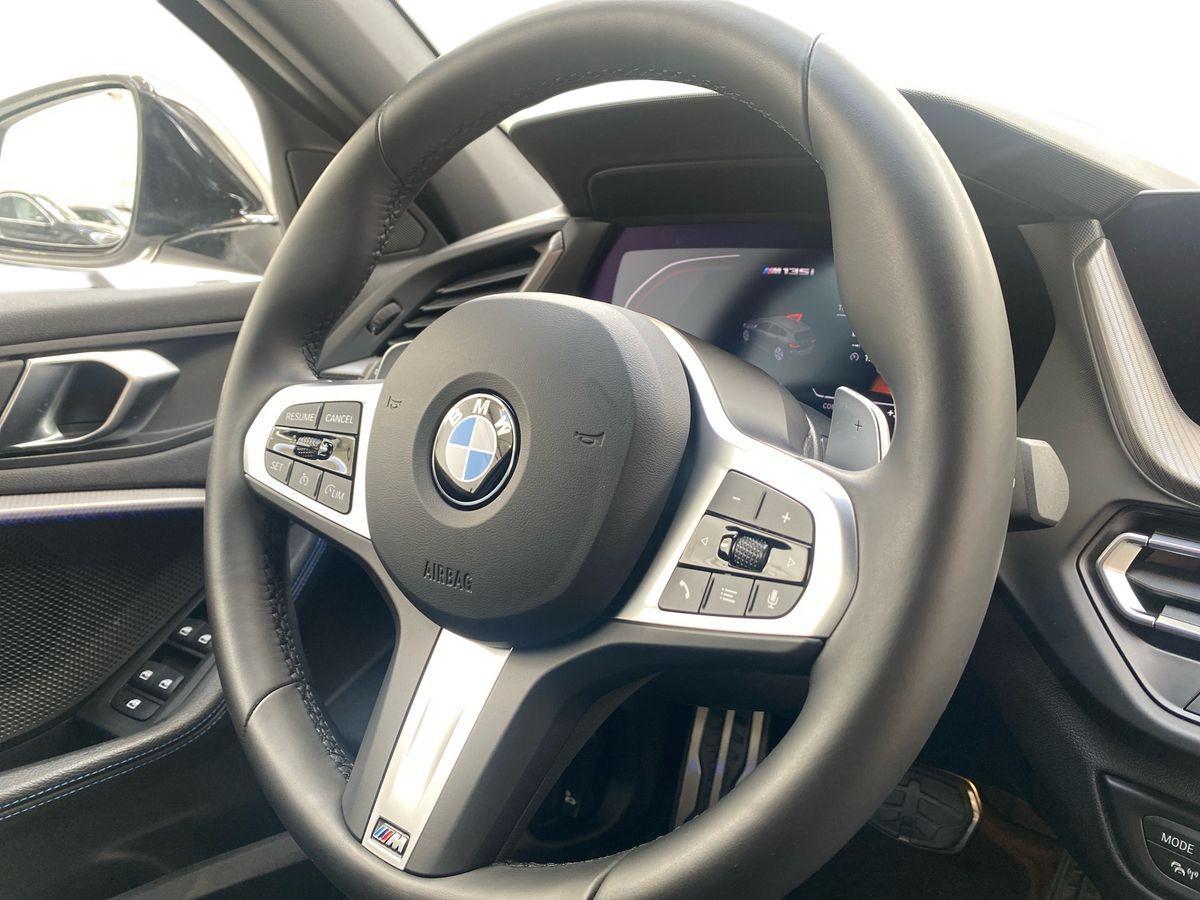 BMW Serie 1 F40 - M 135i xdrive auto