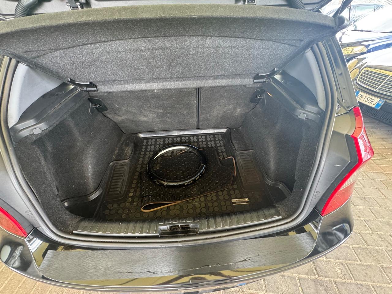 Bmw 118 118d cat 5 porte Futura