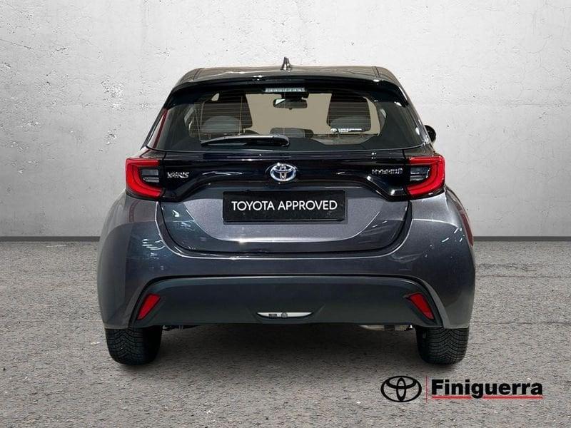Toyota Yaris Hybrid Trend MY22