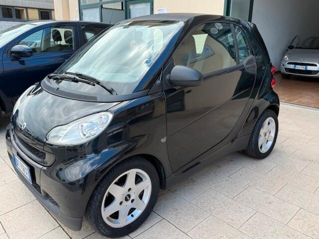 Smart ForTwo 1000 52 kW coupé passion