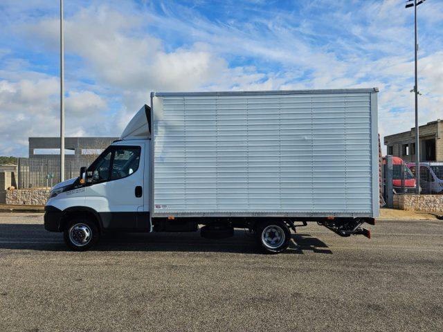 IVECO Daily 35C14 PASSO 3750 CASSA 8 BANCALI e SPONDA