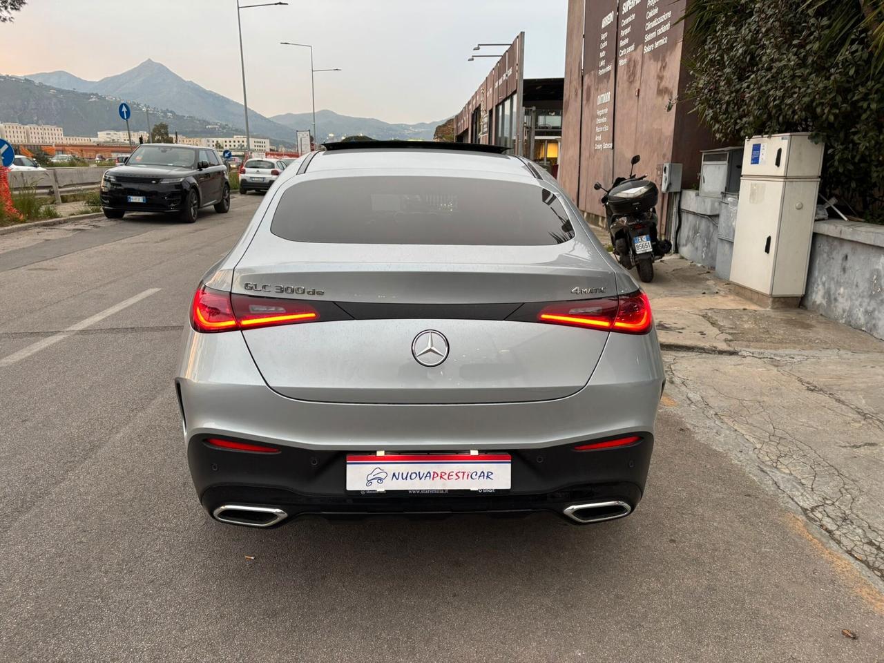 Mercedes-benz GLC 300 Mercedes de Hybrid EQ 4 Matic Coupe’ AMG PREMIUM PLUS