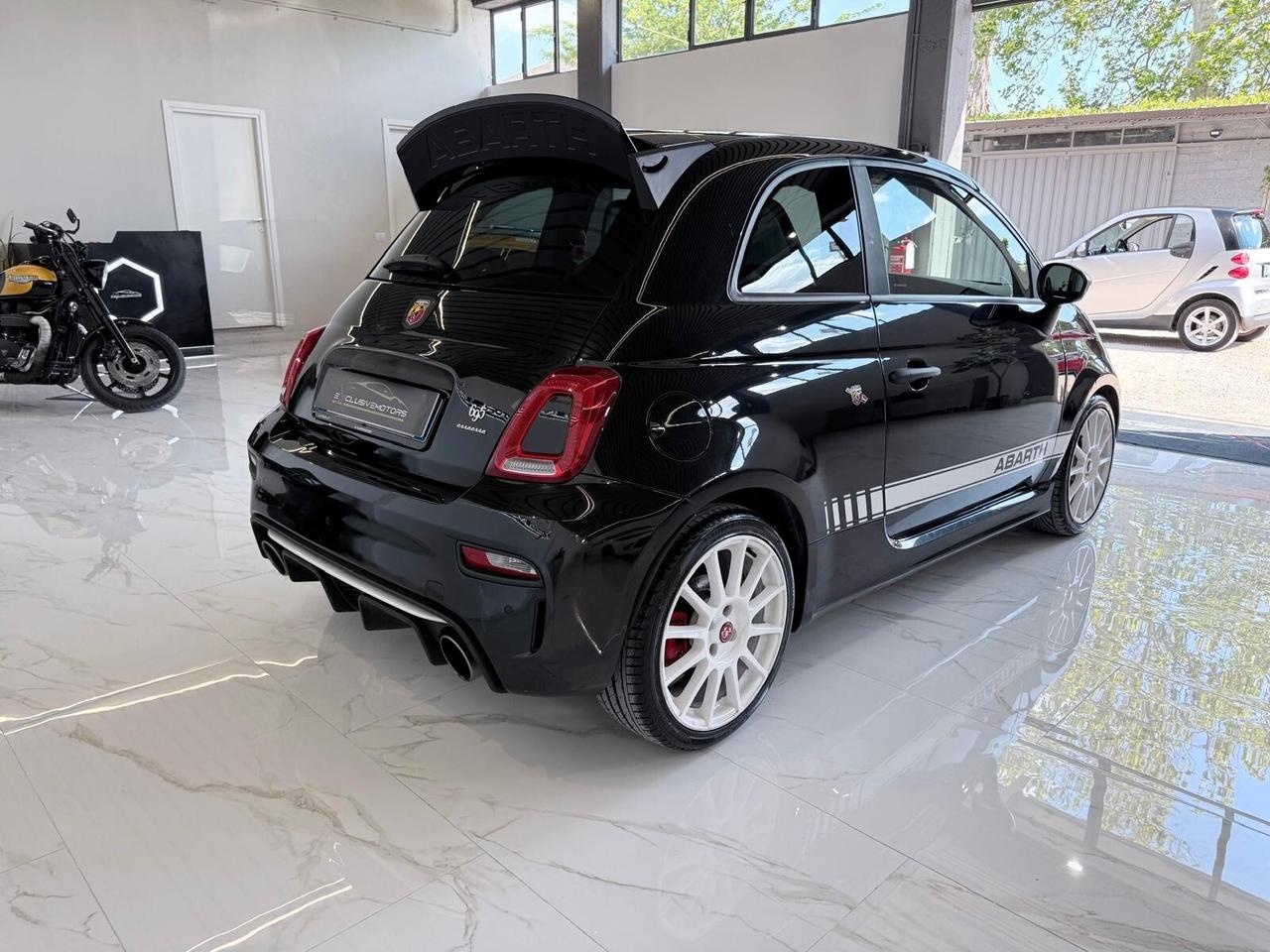 Abarth 695 1.4 t-jet 70th Essesse 180cv auto