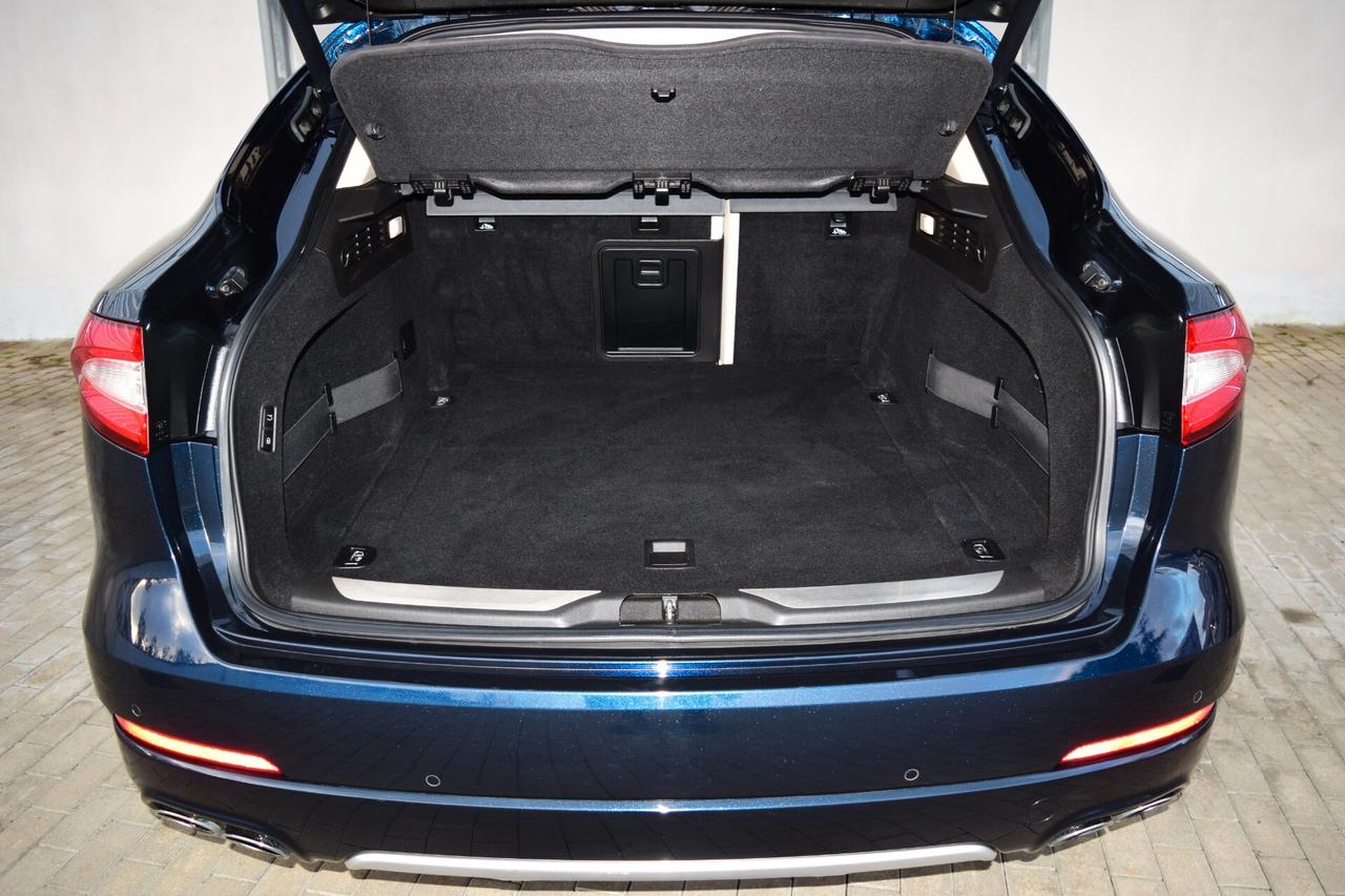 Maserati Levante 3.0 V6 Automatica 275 cv Granlusso