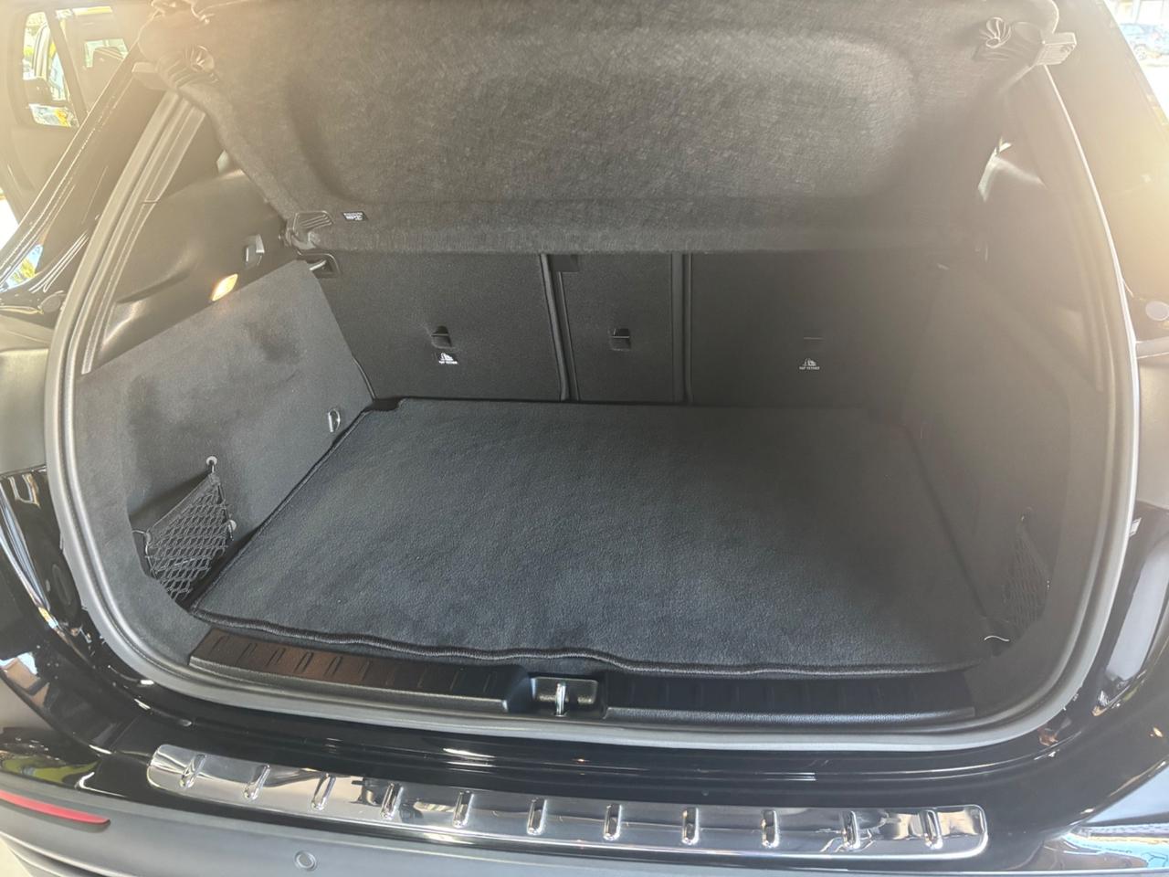 Mercedes-benz GLA 200 d Automatic Premium