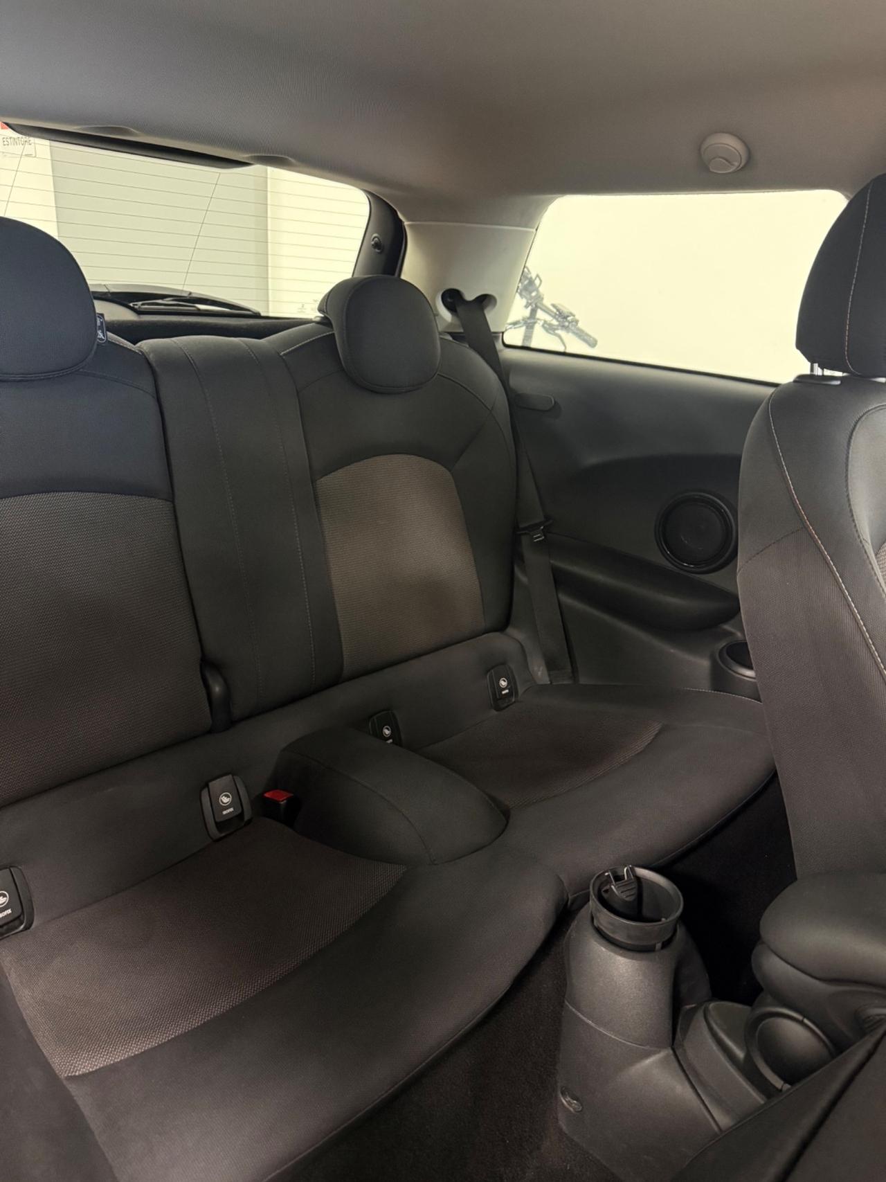 Mini 1.5 Cooper D Hype