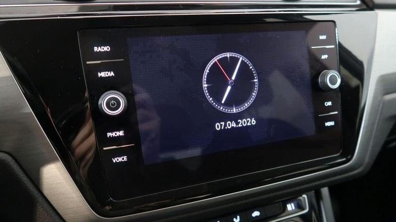 Volkswagen Touran Touran 1.5 tsi Business 150cv dsg #NAVIGATORE#CARPLAY#