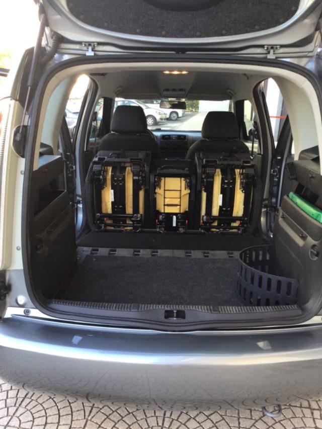 SKODA Roomster 1.6 TDI 90CV con Gancio Traino