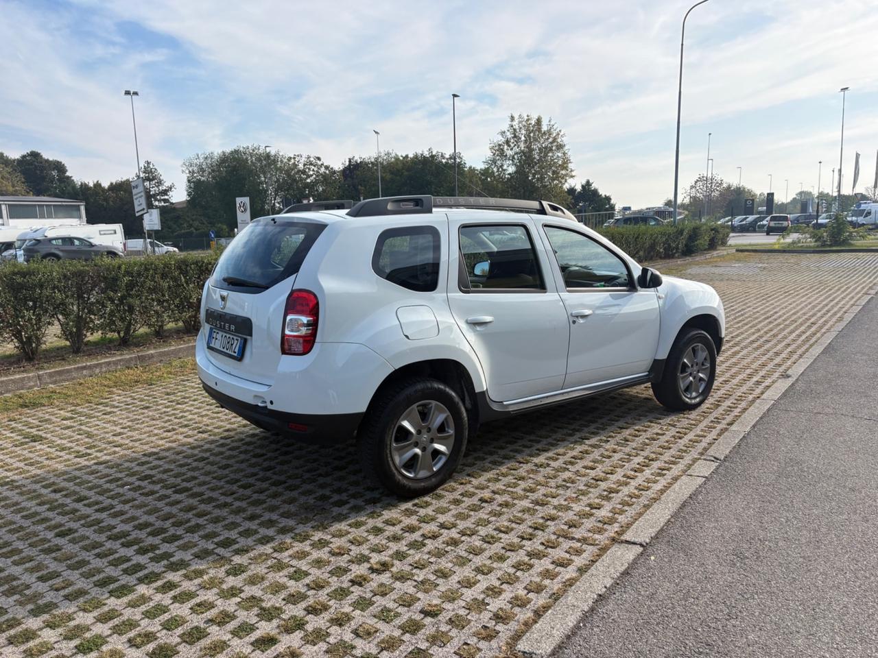 Dacia Duster 1.6 benzina Gpl 4x2 € 6 unico proprietario