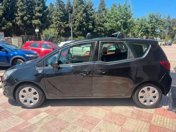 Opel Meriva 1.3 CDTI 95CV ecoFLEX Cosmo