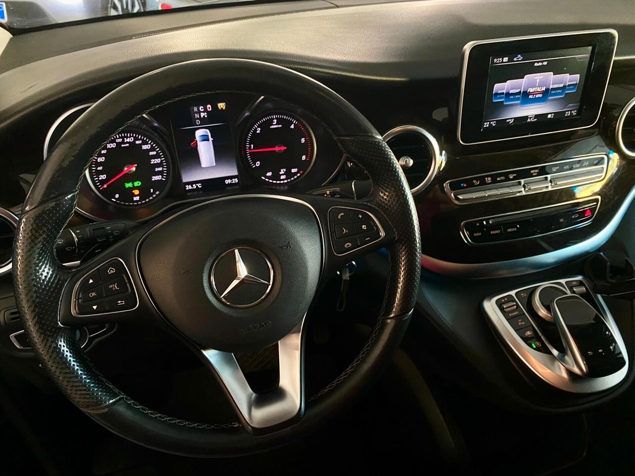 Mercedes-benz V 220 d Premium Long-2020